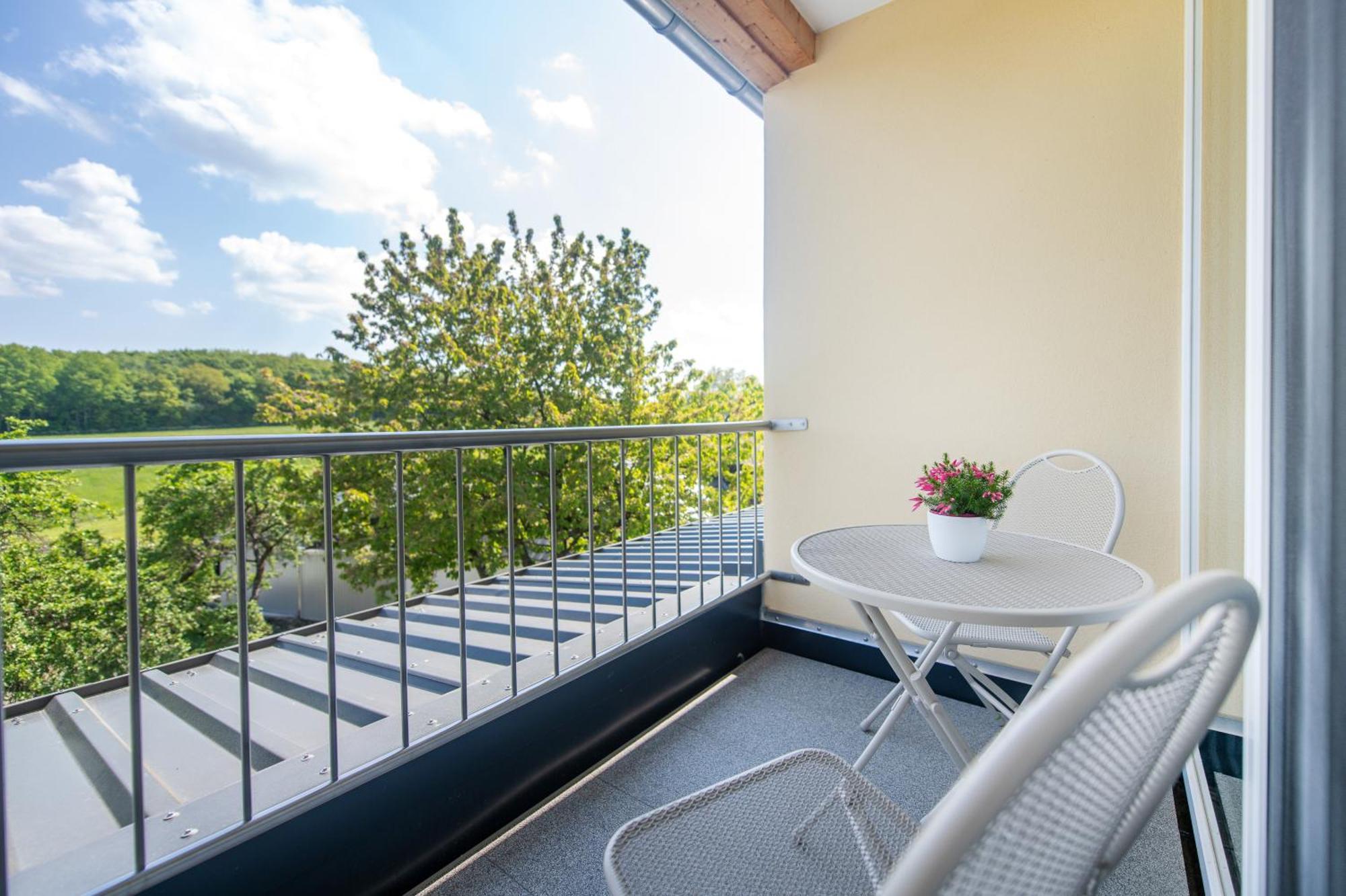 Lahr  Waldesblick, Hotel-Restaurant מראה חיצוני תמונה