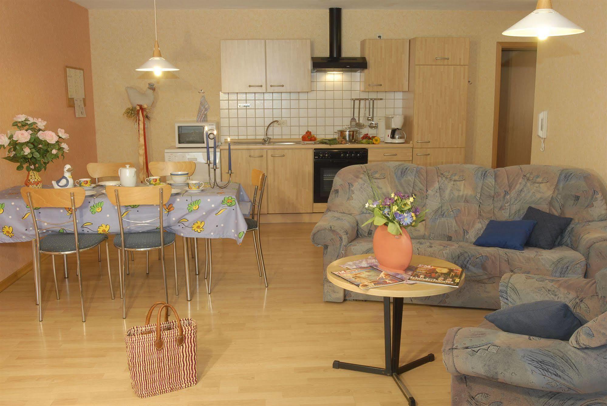 Lahr  Waldesblick, Hotel-Restaurant מראה חיצוני תמונה